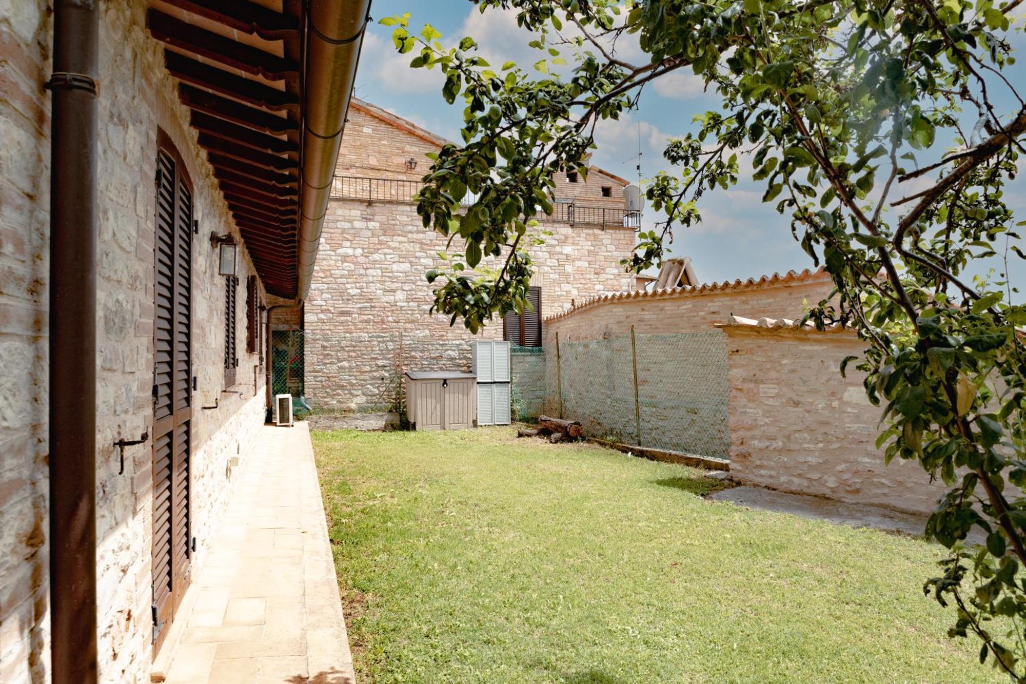 Rustic House, Con Patio E Giardino, Assisi Centro Villa Exterior foto