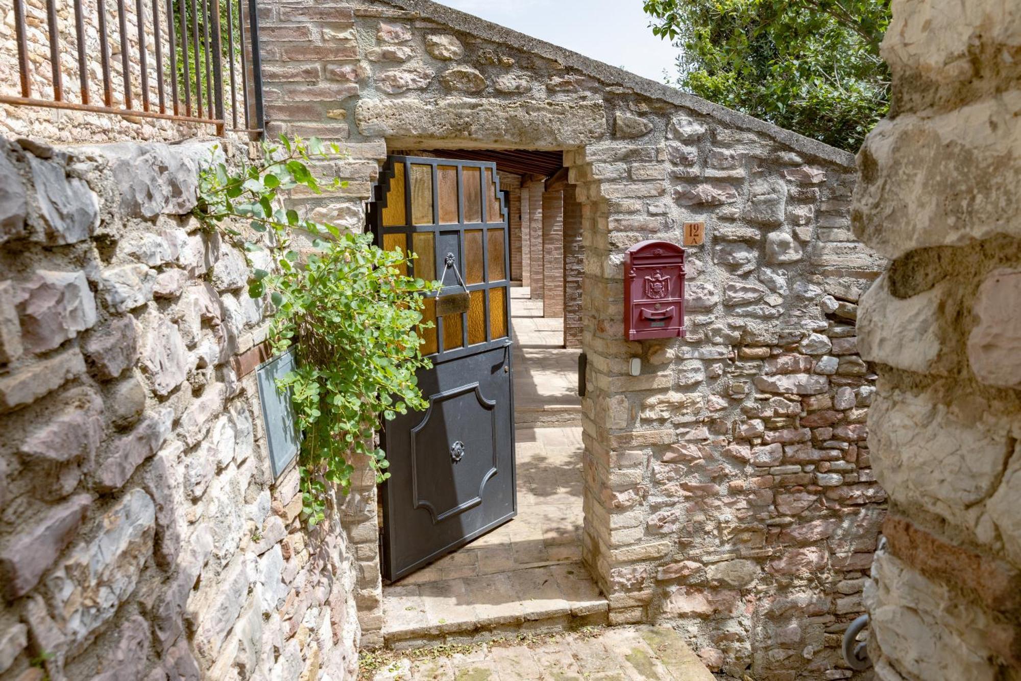 Rustic House, Con Patio E Giardino, Assisi Centro Villa Exterior foto